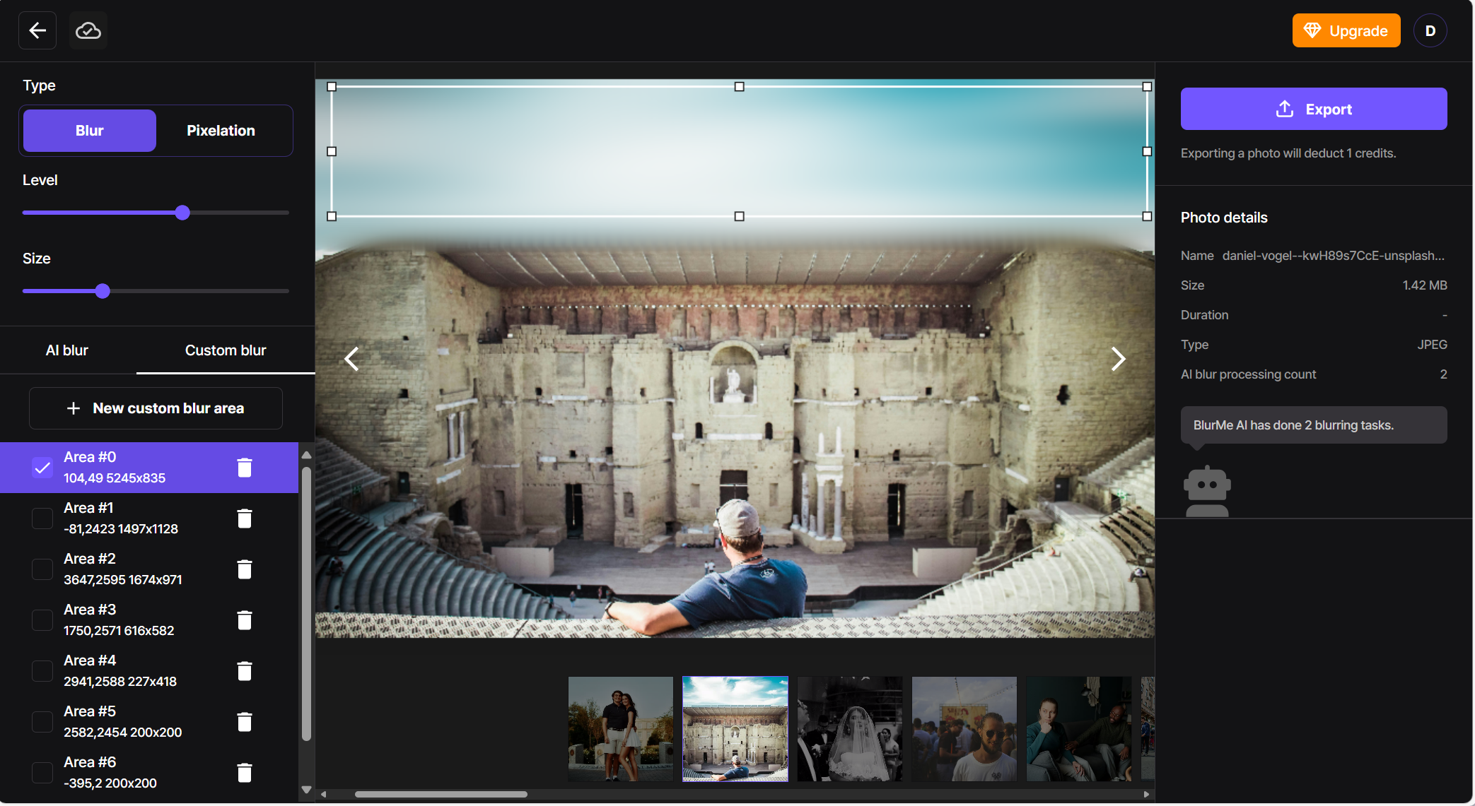 Screenshot showing how to use BlurMe’s tool to select the background area for blurring