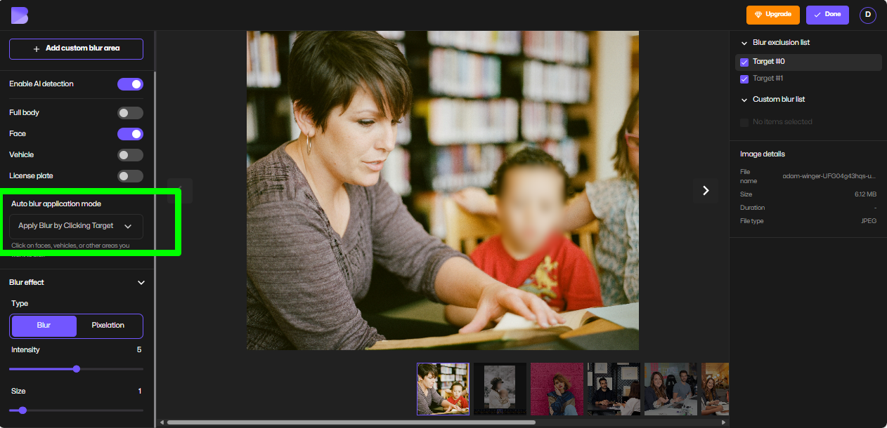 Teacher blurring student faces with BlurMe ai teacher tool.