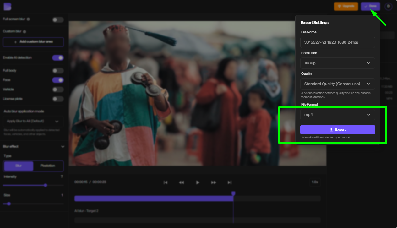 Downloading blurred video online.