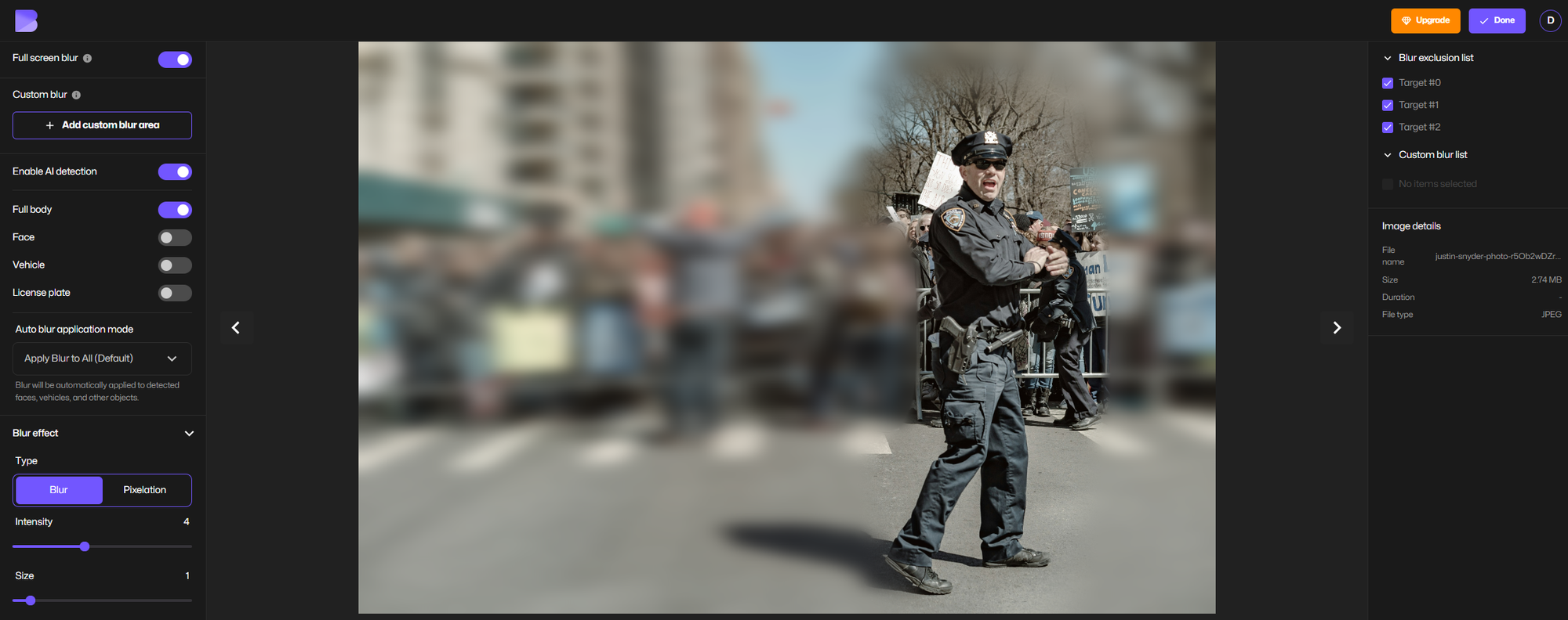 BlurMe online background blur toolpage.